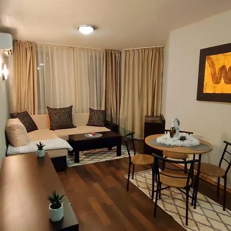 Florimont Heights Complex Apartmanhotel