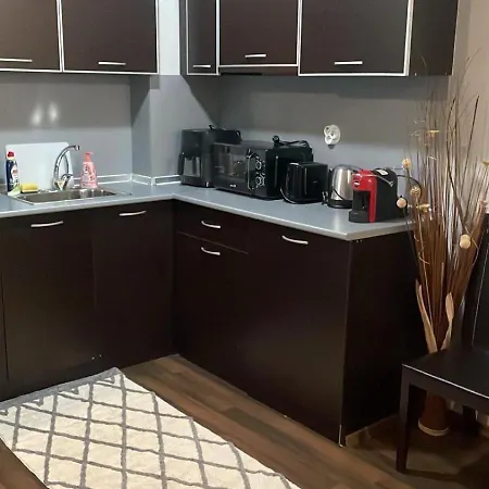 Florimont Heights Complex 아파트호텔 반스코