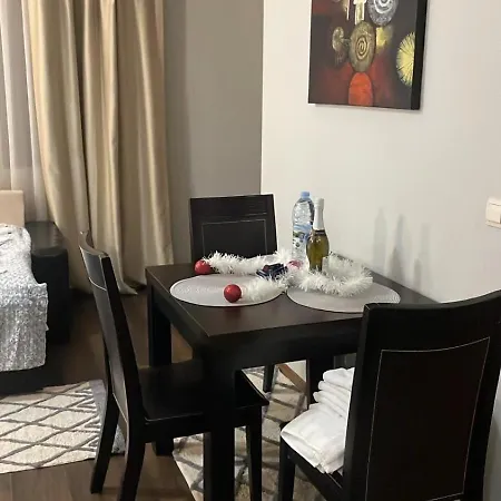 Florimont Heights Complex 아파트호텔 반스코