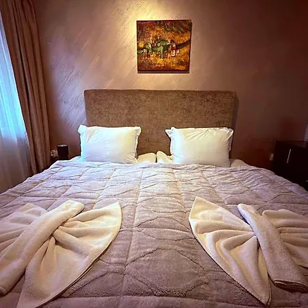Appart hôtel Florimont Heights Complex 3*