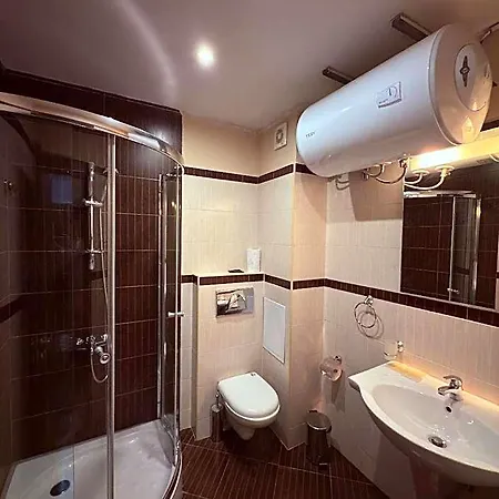 Appart hôtel Florimont Heights Complex 3*